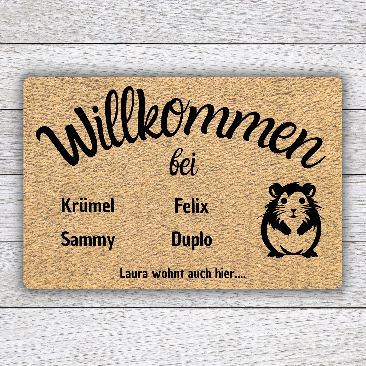 Individuell gestaltbare Hamster Fußmatte mit Tiernamen – Willkommen bei – 60x40 cm