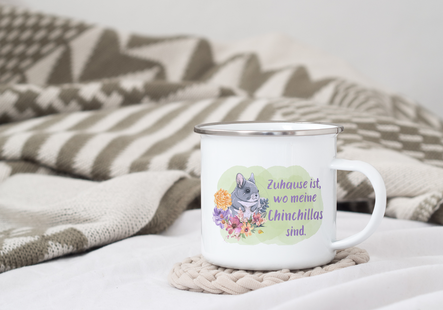 Emaille Tasse mit dem Motiv Zuhause ist, wo meine Chinchillas sind