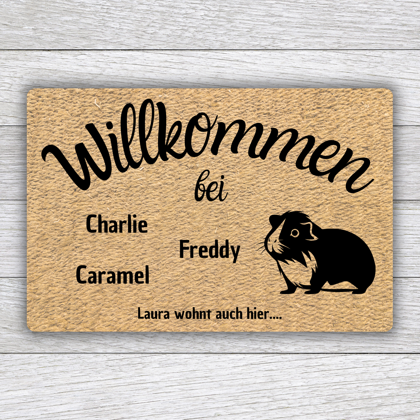 Individuell gestaltbare Meerschweinchen Fußmatte mit Tiernamen – Willkommen bei – 60x40 cm