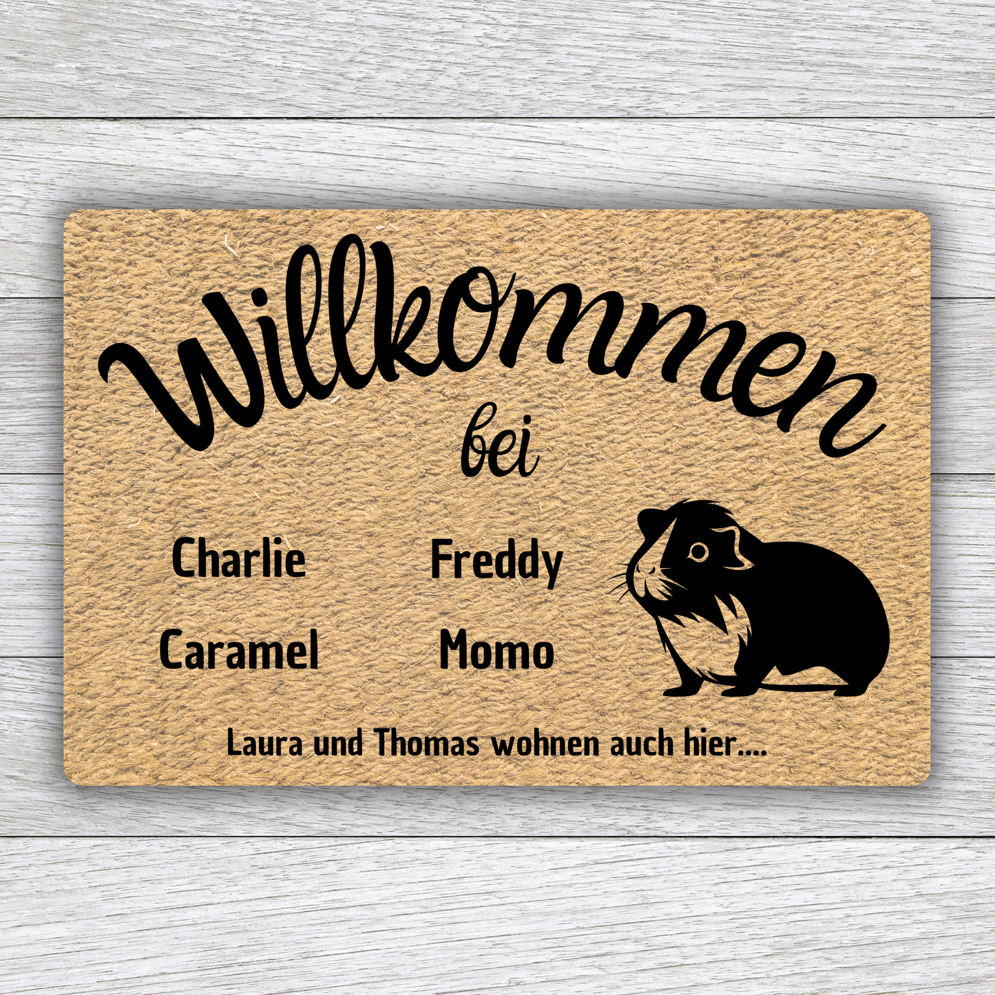 Individuell gestaltbare Meerschweinchen Fußmatte mit Tiernamen – Willkommen bei – 60x40 cm