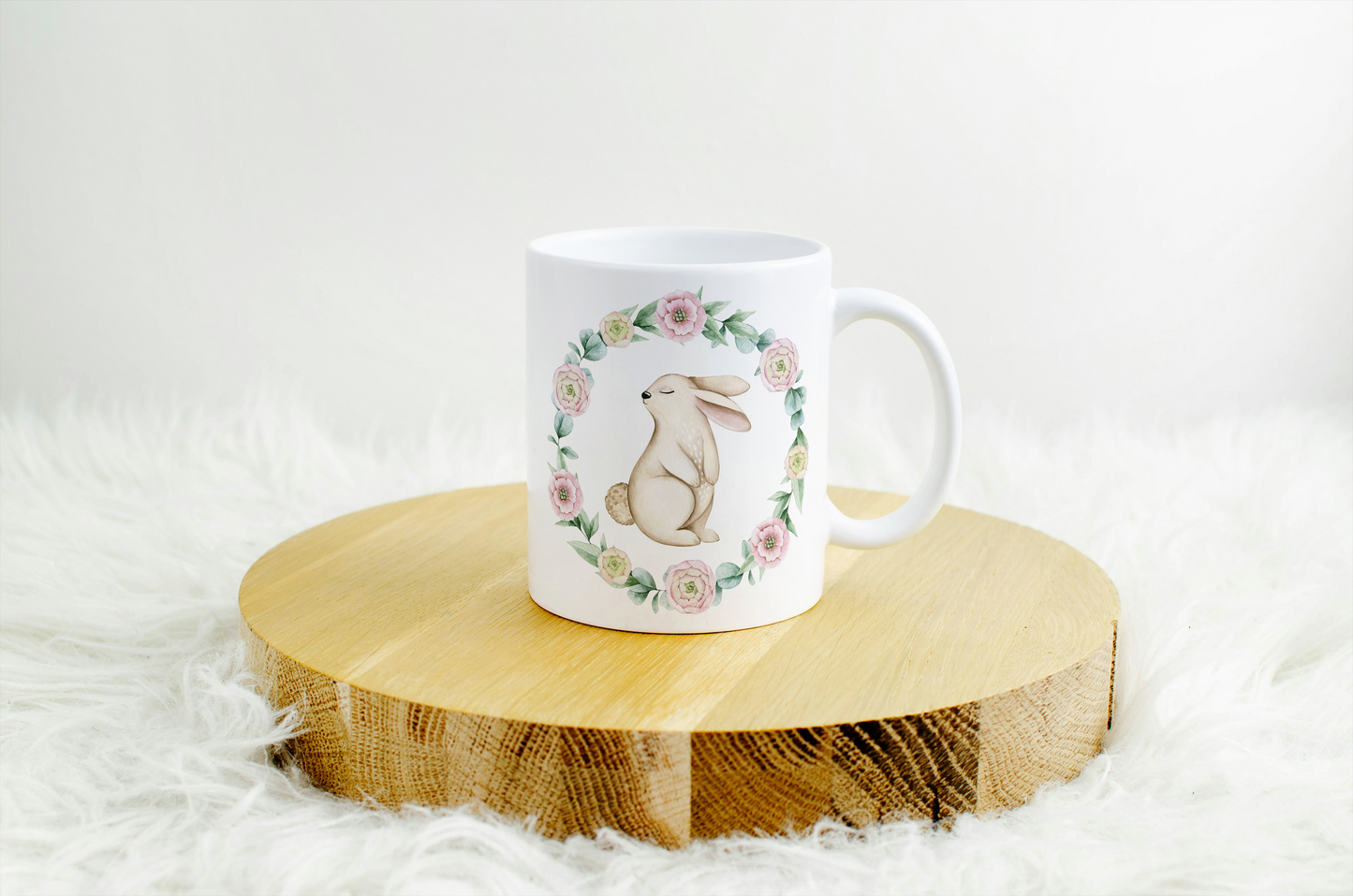Kaninchen Tasse mit Blumenring aquarell